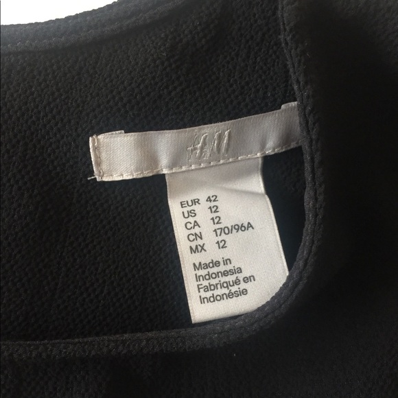 H&M Ruffle Dress Black Size 12 - Picture 3 of 3